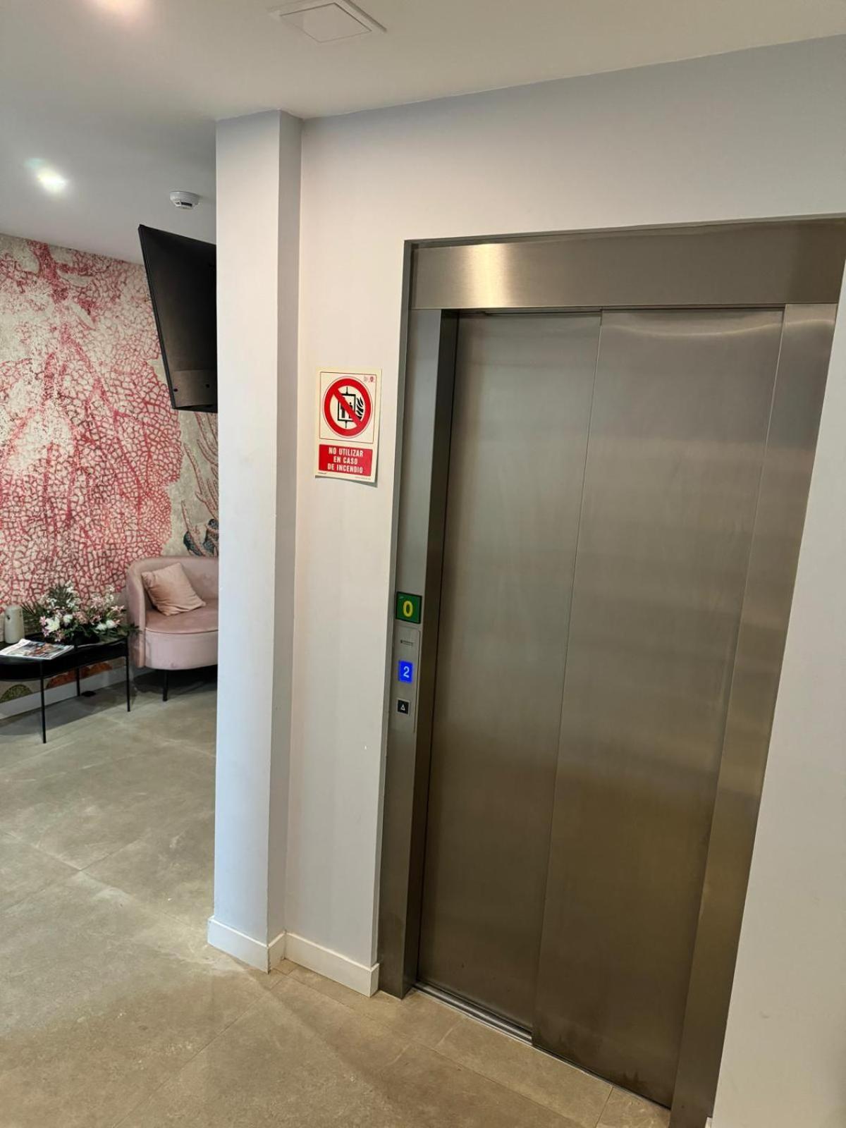 Estrella De Mar - Boutique Aparthotel Benidorm Eksteriør bilde
